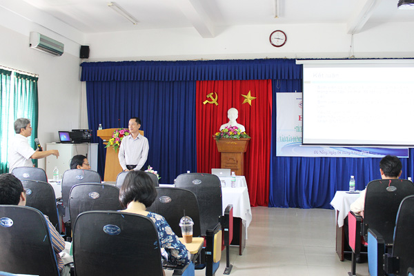Hội thảo khoa học “ Tích hợp ứng dụng Công nghệ Thông tin và Truyền thông vào xây dựng và phát triển đề cương môn học trong chương trình đào tạo”.